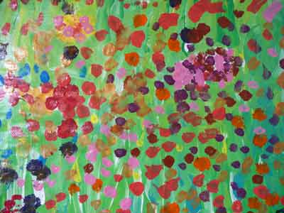 peinture avec des points à la peinture acrylique représentant des fleurs à la manière de Klimt