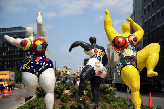 scuptures de femmes de Niki de Saint Phalle