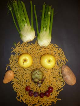 portrait avec des pâtes des pommes et des légumes à la manière d'Arcimboldo