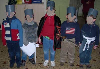 enfants déguisés en chevalier
