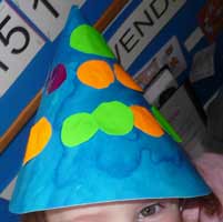 Lot De 2 Chapeaux De Clown Colorés Avec Cloches - Pour Carnaval, Fête Costumée Ou Halloween