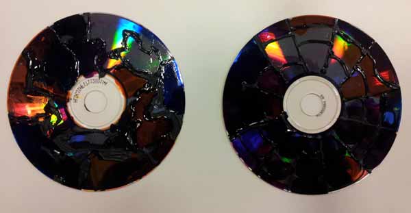 CD peints avec de la peinture vitrail