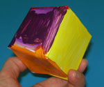cube peint